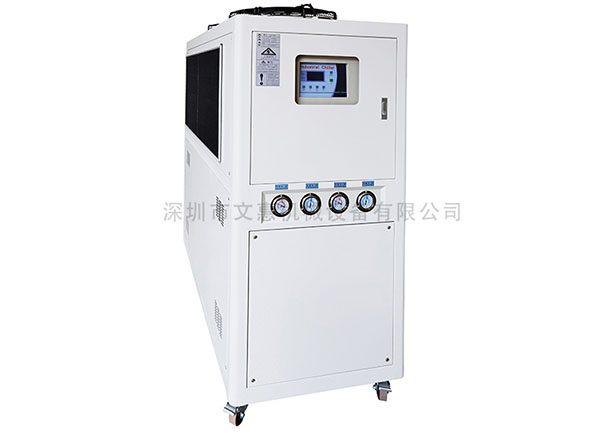 冷水機如何與（yǔ）注塑模具（jù）、注塑機選配？